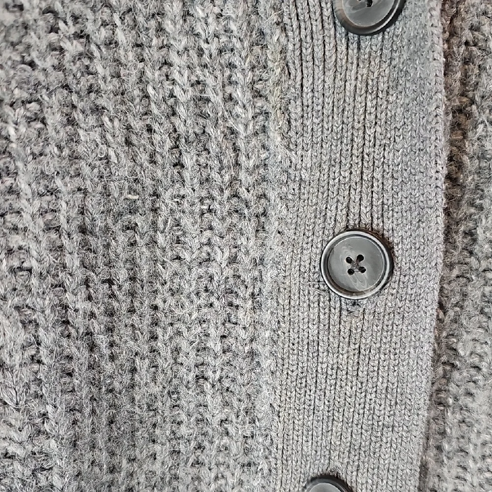 Old Navy Gray Cozy Cardigan Sweater - Picture 4 of 5